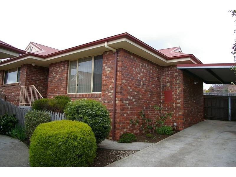 1/26 Buckingham Drive, Howrah TAS 7018