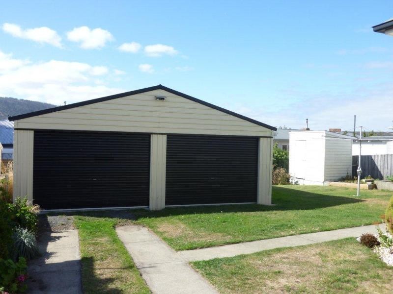 11 Keynsham Road, Claremont TAS 7011