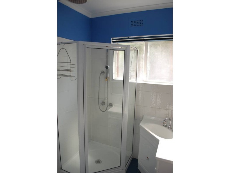 10 Tianna Road, Lindisfarne TAS 7015