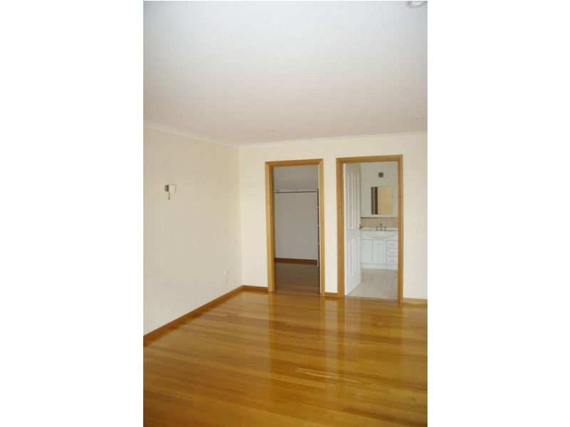 9 Kingfisher Street, Kingston TAS 7050