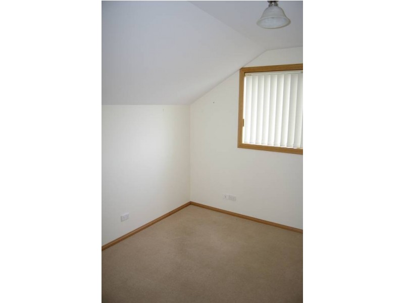 9 Kingfisher Street, Kingston TAS 7050