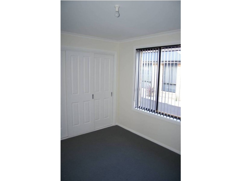 2/10 Lucas Place, Brighton TAS 7030