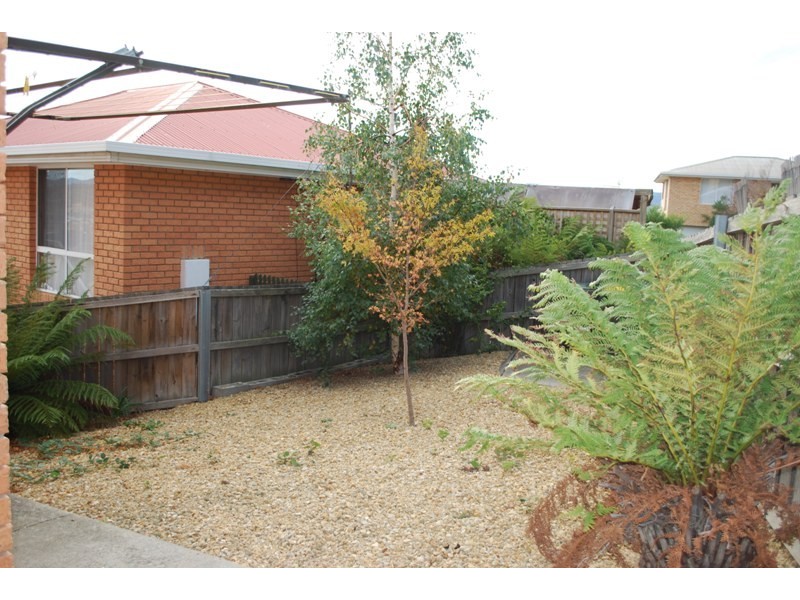 1/42 Seddon Street, Austins Ferry TAS 7011