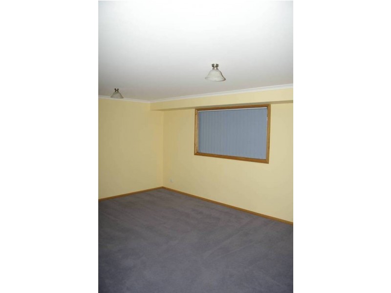 17 Fairview Drive, Kingston TAS 7050