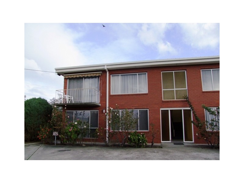2/3 Lissadell Court, New Town TAS 7008