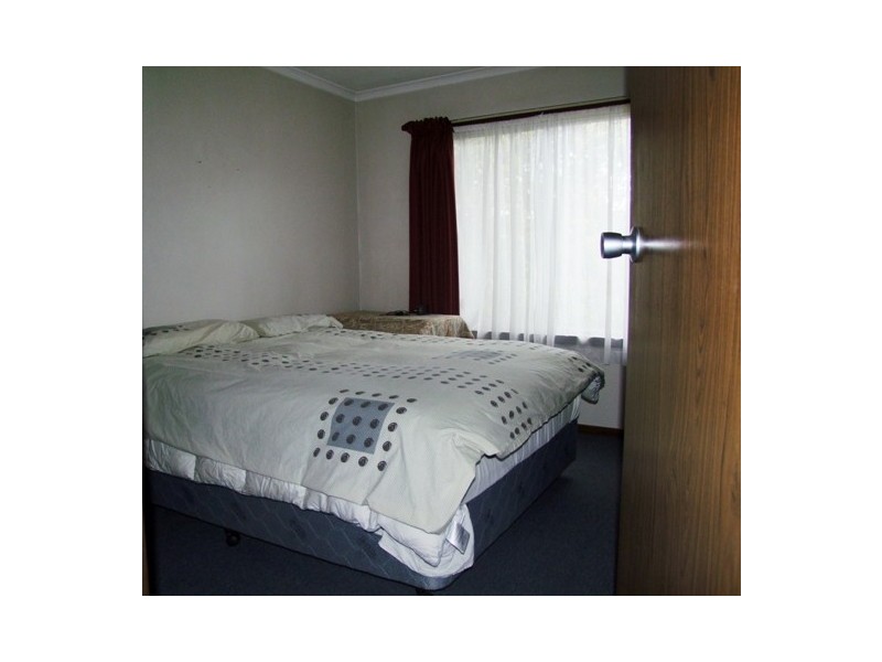 2/3 Lissadell Court, New Town TAS 7008