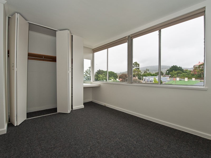 33/64 St Georges Tcs, Battery Point TAS 7004