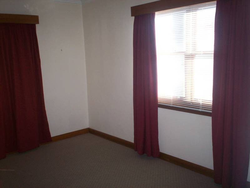 11 Keynsham Rd, Claremont TAS 7011