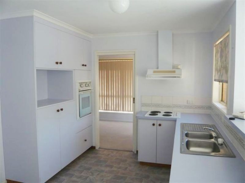28 Ash Drive, Kingston TAS 7050