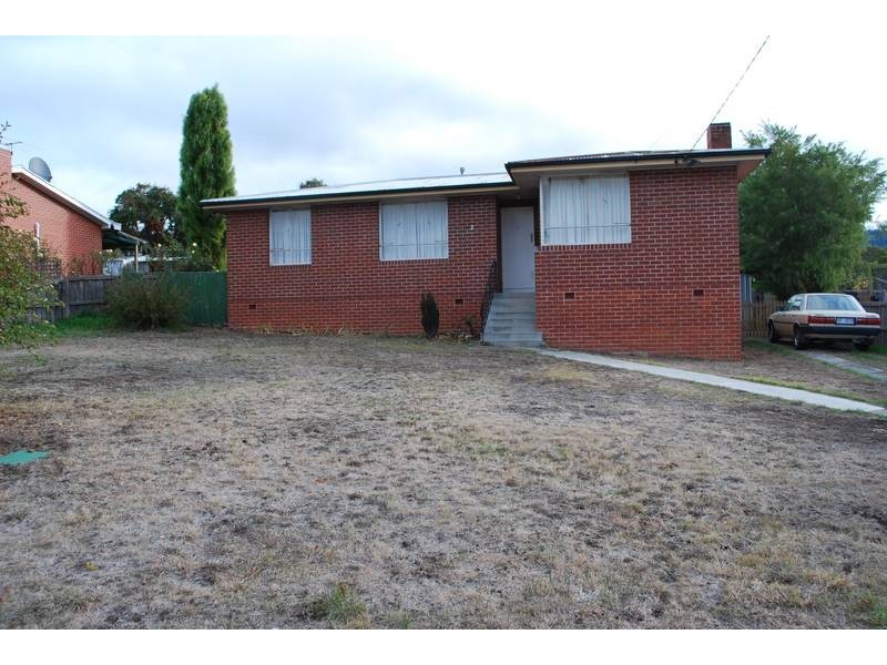 2 Chippendale Street, Claremont TAS 7011