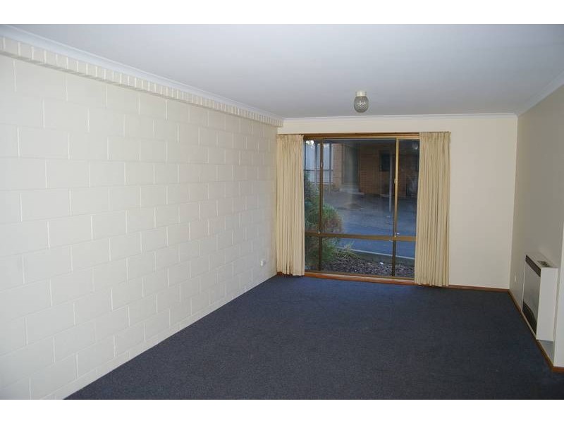 4/24 Clifford Court, Howrah TAS 7018