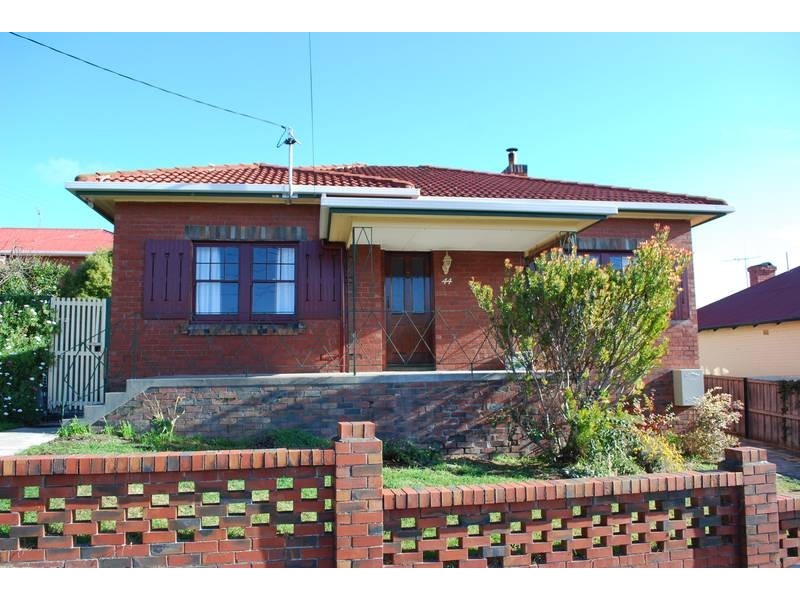 44 Jennings Street, New Town TAS 7008