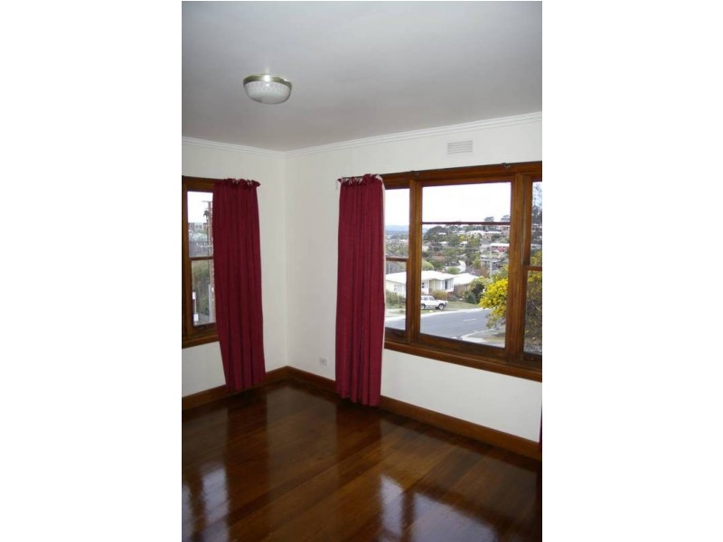 14 Girrabong Road, Lenah Valley TAS 7008