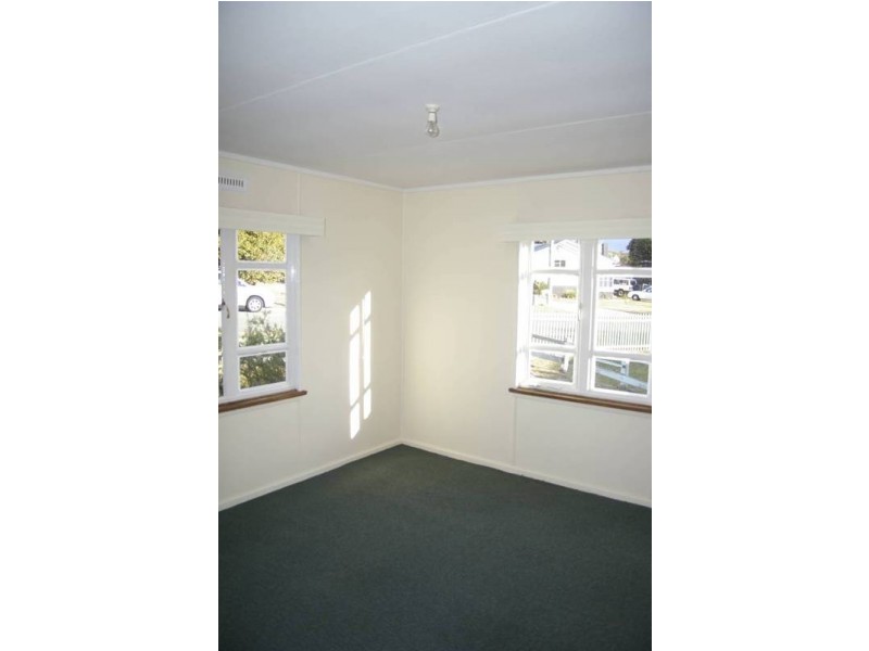 118 Bass Street, Warrane TAS 7018