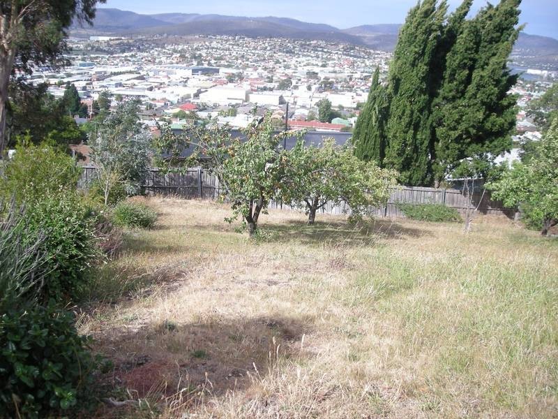 35 Walch, Moonah TAS 7009