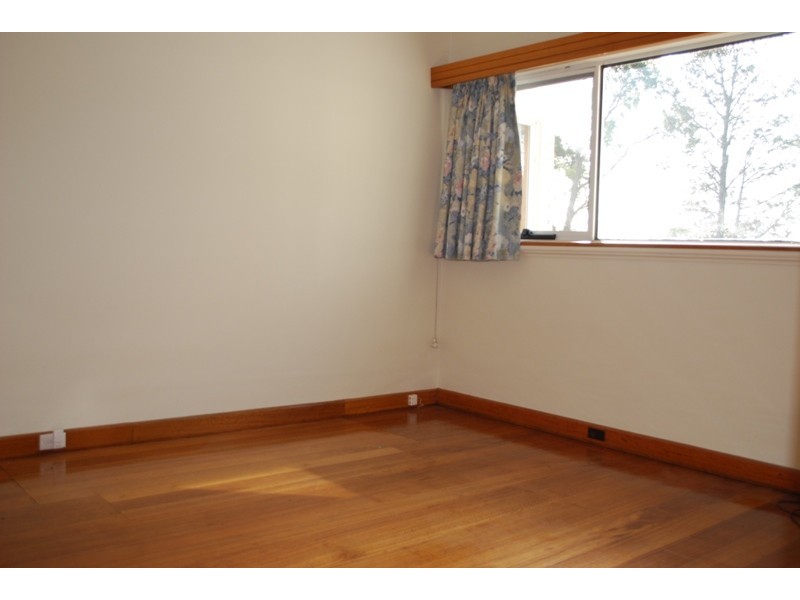 4 Hilton Road, Claremont TAS 7011