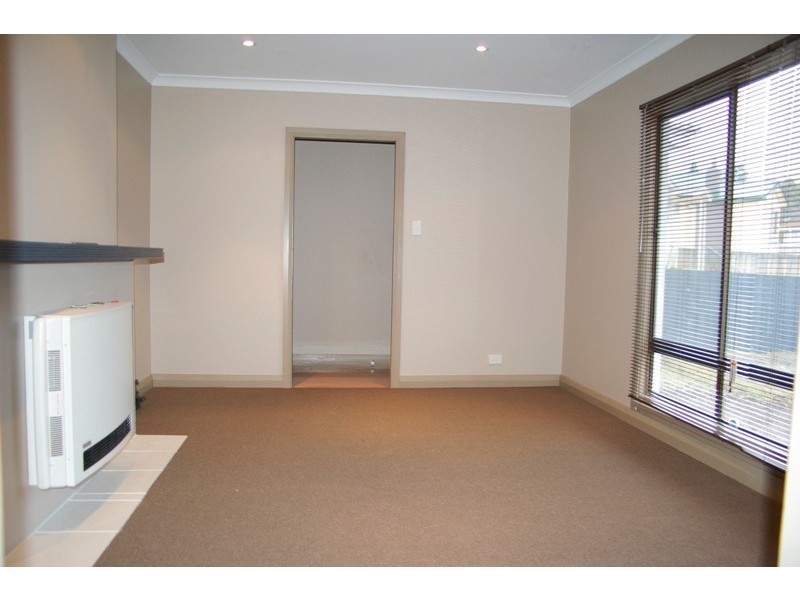 15 Barry Street, Glenorchy TAS 7010