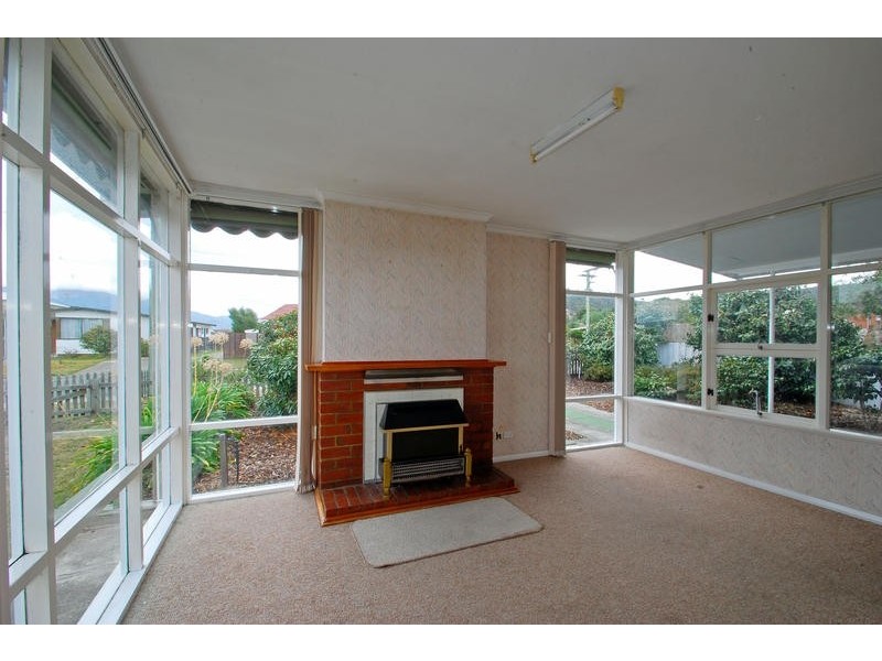 9 Ninabah Street, Howrah TAS 7018