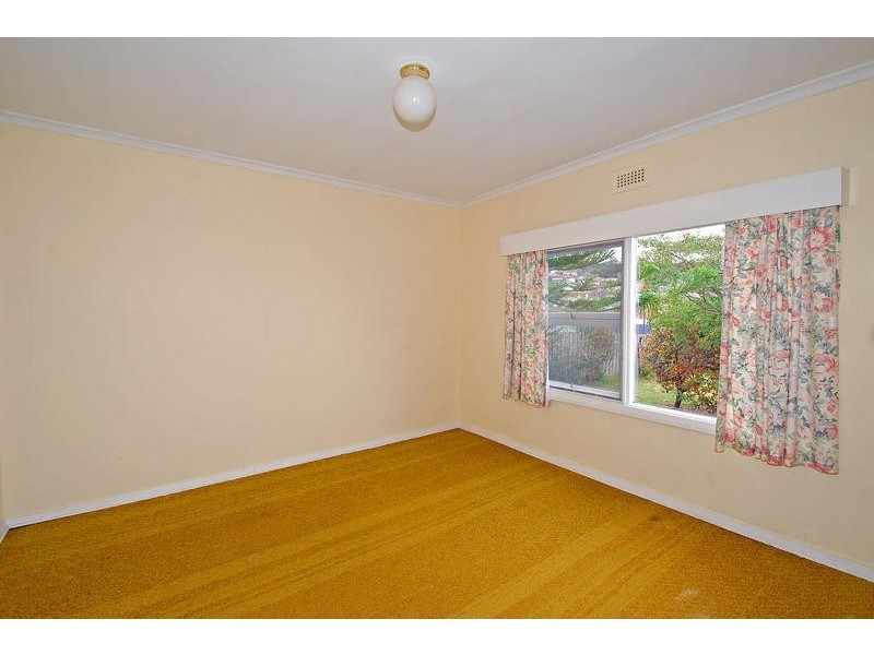 9 Ninabah Street, Howrah TAS 7018