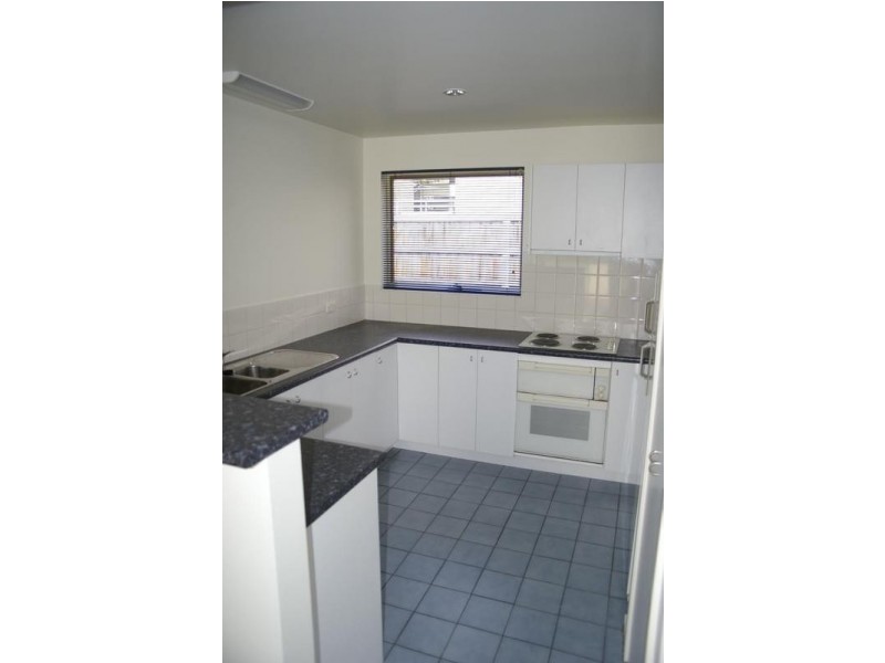 2/10 Bedford Street, New Town TAS 7008