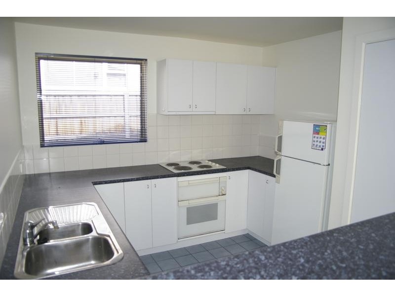 2/10 Bedford Street, New Town TAS 7008