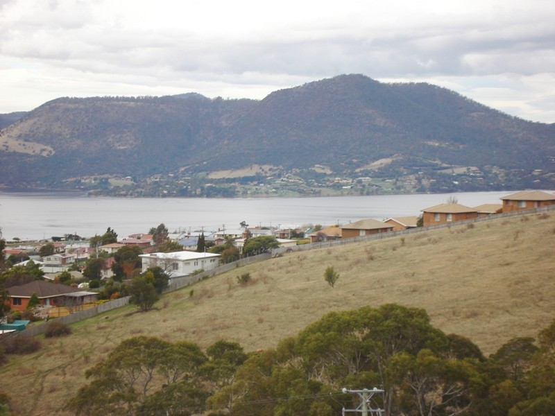 Wallcrest Road, Berriedale TAS 7011