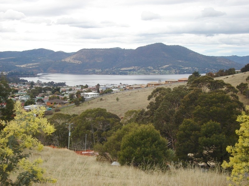 Wallcrest Road, Berriedale TAS 7011