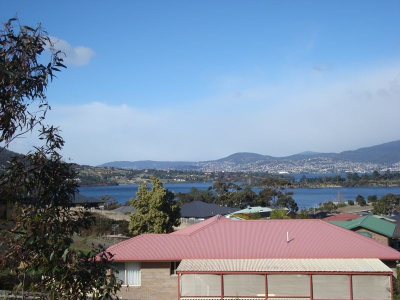 Ashgrove Crescent, Old Beach TAS 7017