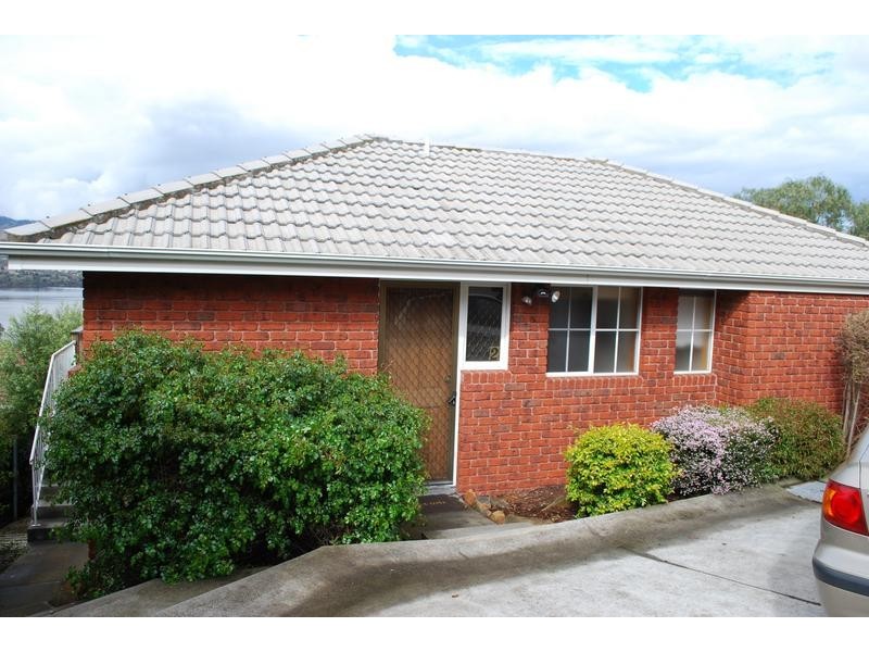2/52 Lucinda Parade, Lutana TAS 7009