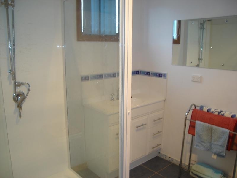 13 Fifth Avenue, New Norfolk TAS 7140