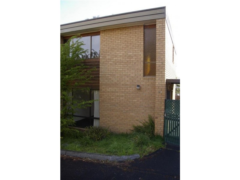 25/4 Clifford Court, Howrah TAS 7018