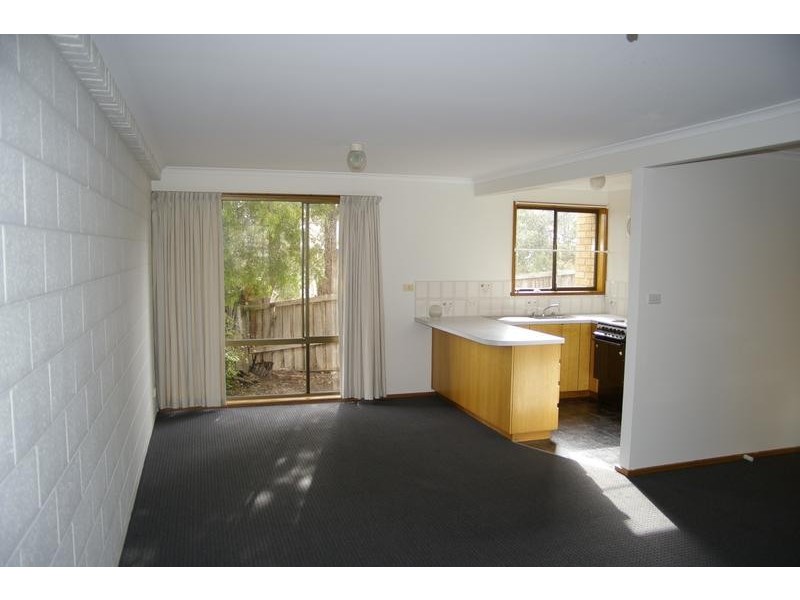 25/4 Clifford Court, Howrah TAS 7018