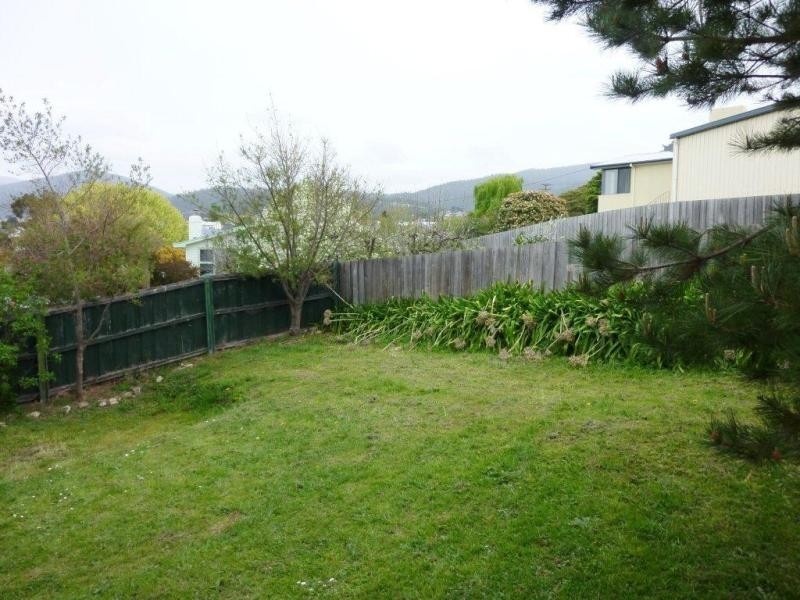114 Main Road, Claremont TAS 7011