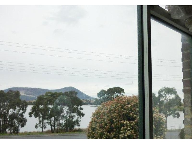 114 Main Road, Claremont TAS 7011
