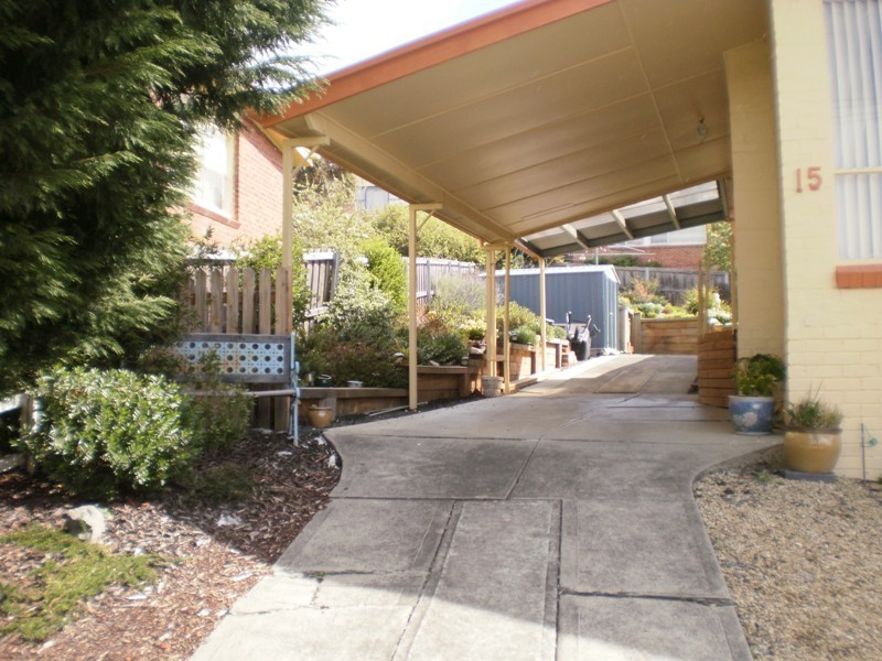 15 Catherine Street, Berriedale TAS 7011