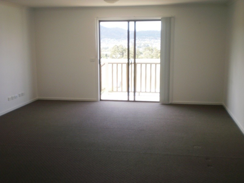 2 & 3/13 Emmaline Court, Rokeby TAS 7019