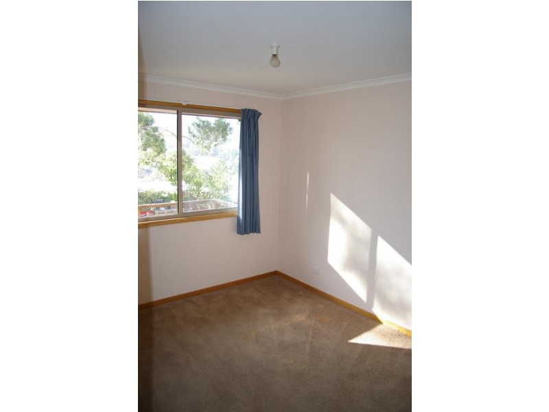 9 Wassell Place, Lindisfarne TAS 7015