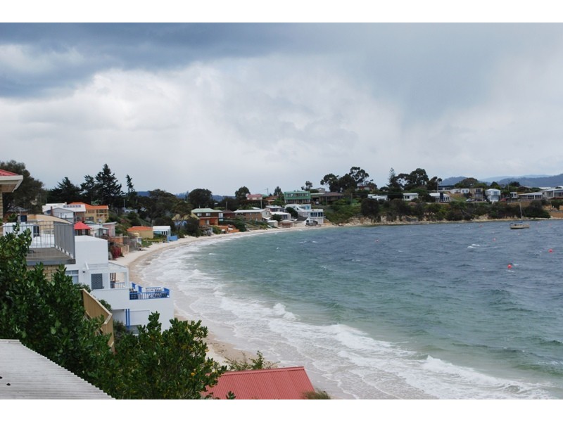 66 Spitfarm Road, Opossum Bay TAS 7023