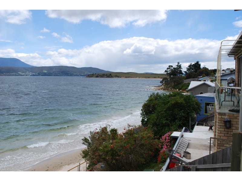66 Spitfarm Road, Opossum Bay TAS 7023