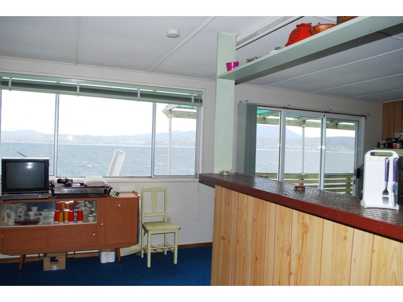 66 Spitfarm Road, Opossum Bay TAS 7023