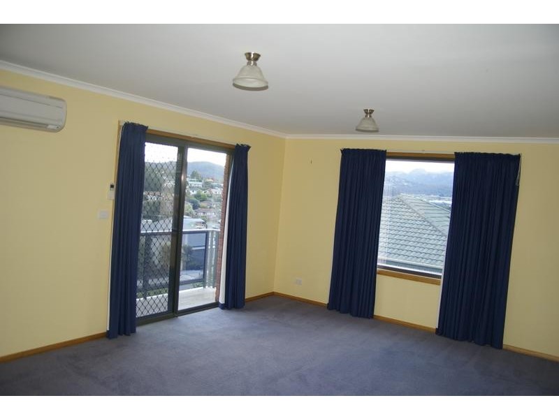 17 Fairview Drive, Kingston TAS 7050