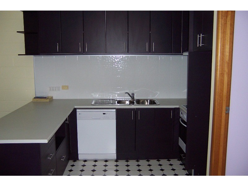 8/13 Cutler Place, West Moonah TAS 7009