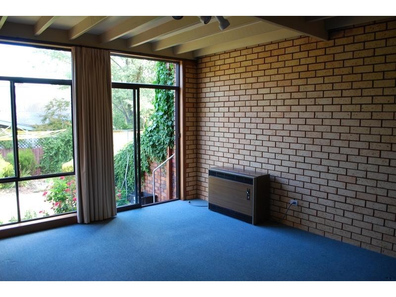 6/14a Lowelly Road, Lindisfarne TAS 7015