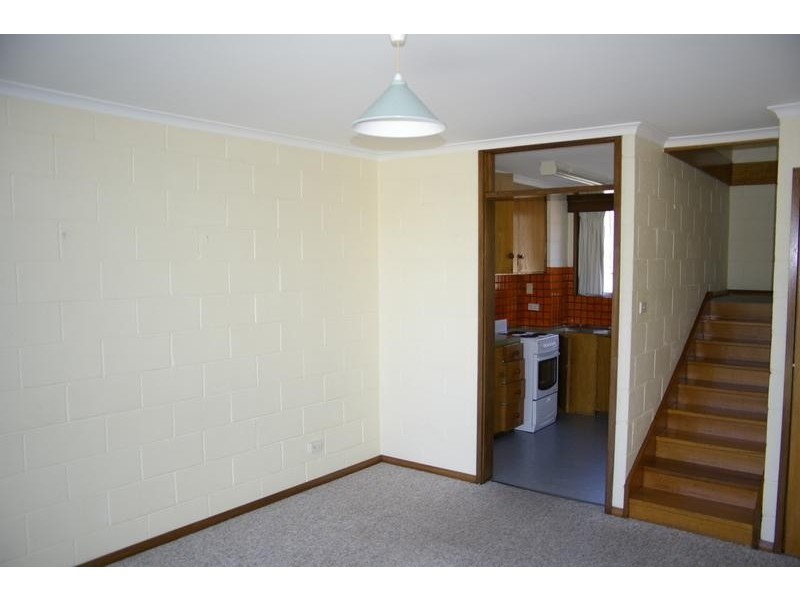 4/1 Clifford Court, Howrah TAS 7018