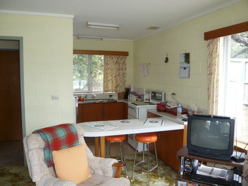559 Shark Point Road, Penna TAS 7171