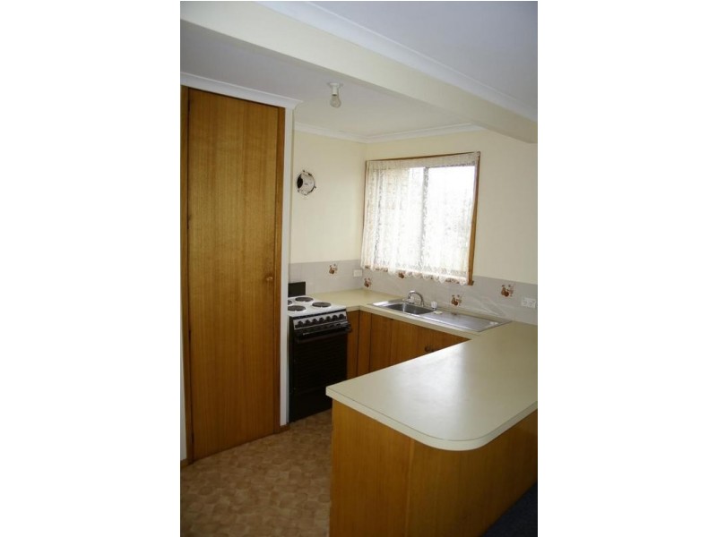 26/4 Clifford Court, Howrah TAS 7018