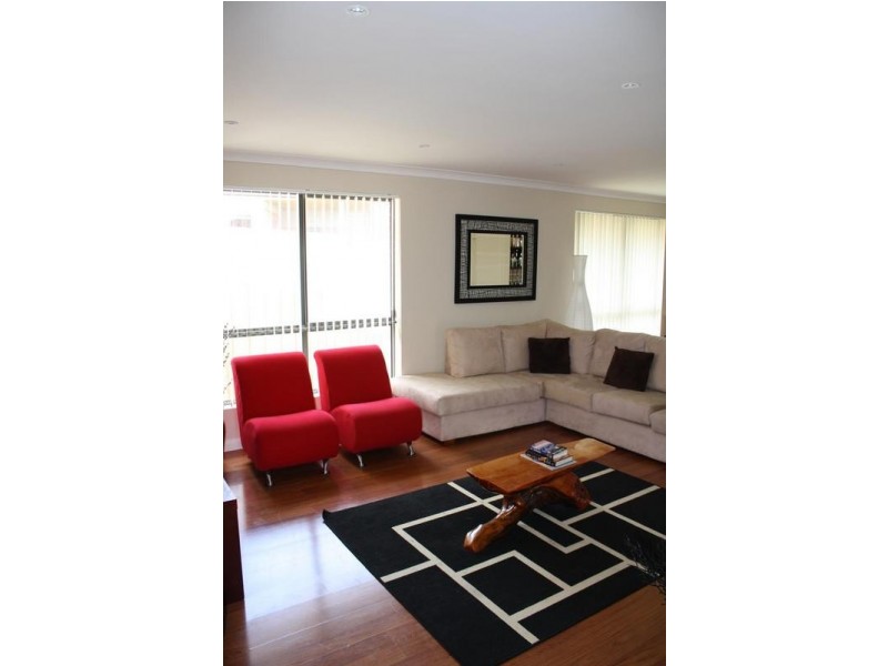 2/12 Bonnet Place, Mornington TAS 7018