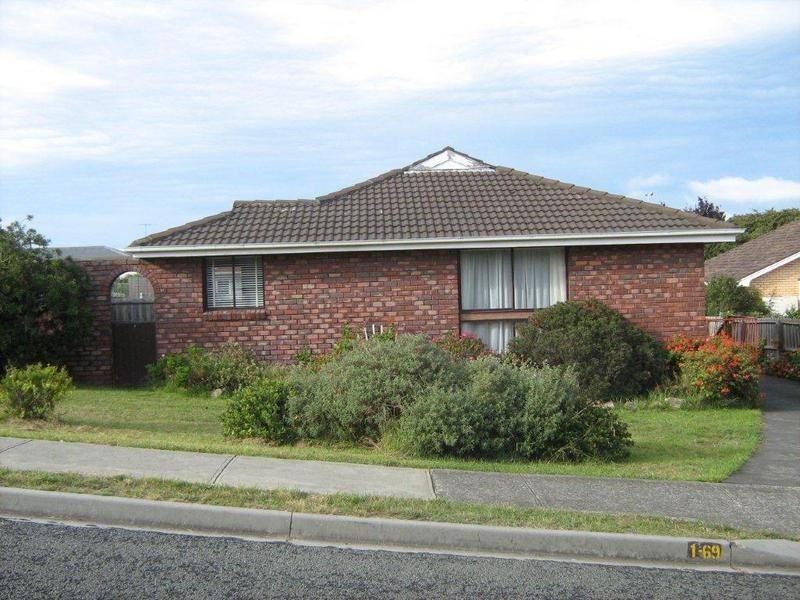 1/69 Allumba Street, Howrah TAS 7018