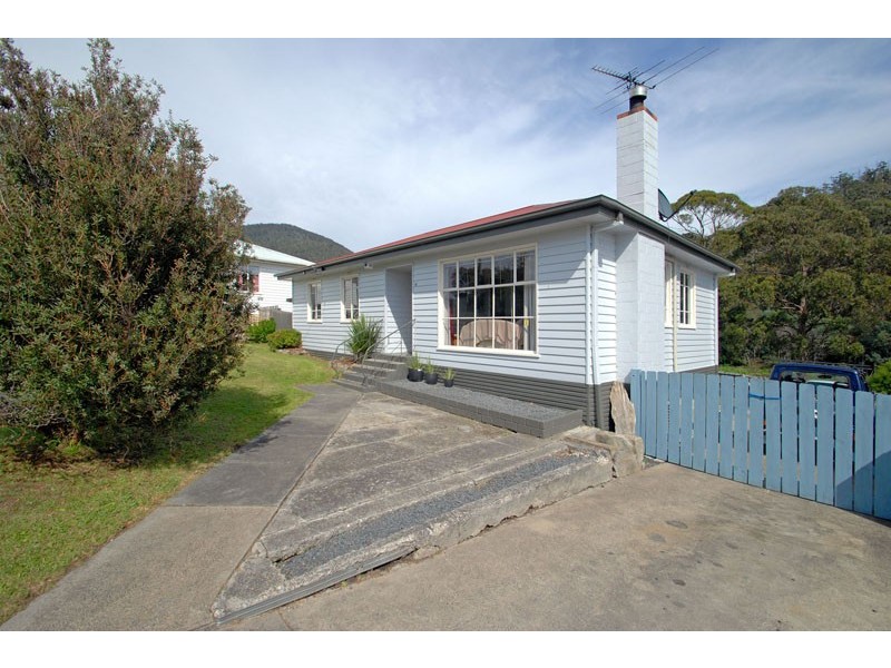 14 Arunta Crescent, Chigwell TAS 7011