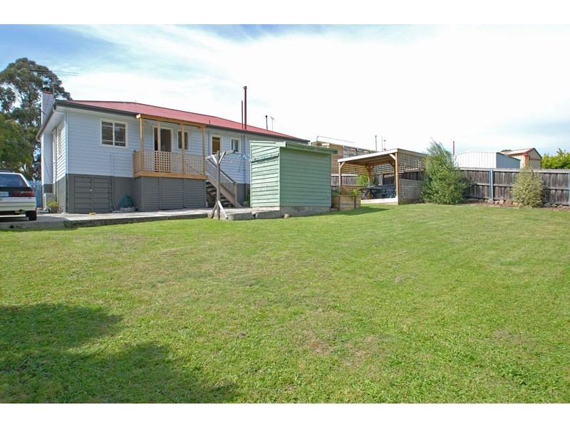 14 Arunta Crescent, Chigwell TAS 7011